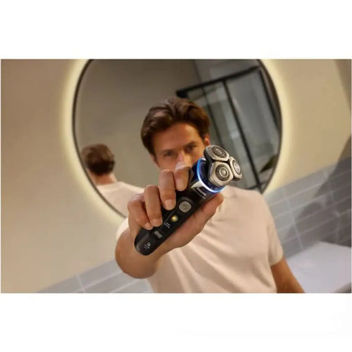 Самобръсначка за мокро и сухо бръснене PHILIPS SkinIQ Pro