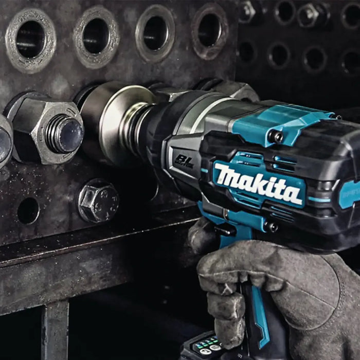 АКУМУЛАТОРЕН БЕЗЧЕТКОВ УДАРЕН ГАЙКОВЕРТ MAKITA TW001GD201