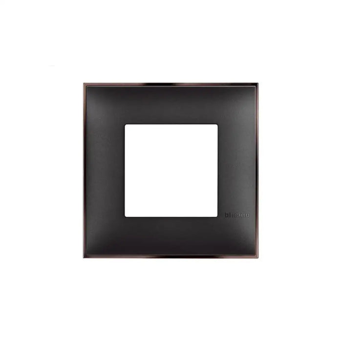 ЕДИНИЧНА РАМКА CLASSIA LEGRAND - ЧЕРНО СЪС НИКЕЛ