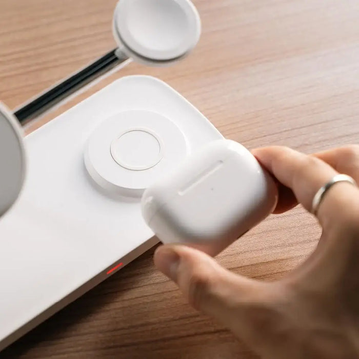 Безжично зарядно Ringke 3in1 QI2 MagSafe - бяло