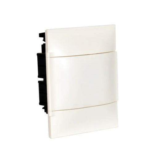 ОСЕММОДУЛНО ТАБЛО + ШИНА С БЯЛА ВРАТИЧКА LGR 134148 LEGRAND