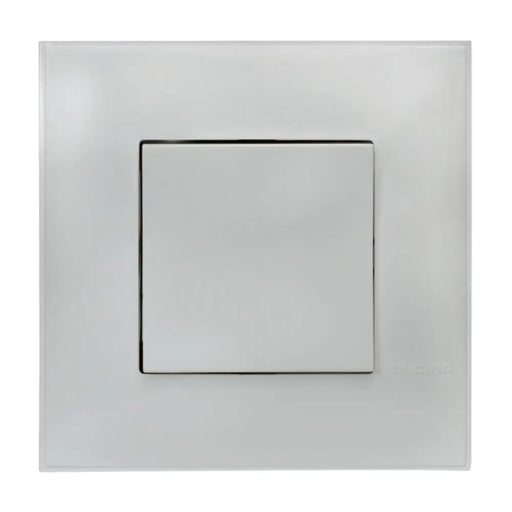 КЛЮЧ ЕДИНИЧЕН С РАМКА БЯЛ BTICINO CLASSIA