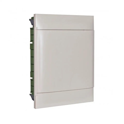 24-МОДУЛНО ТАБЛО + ШИНА С БЯЛА ВРАТИЧКА LEGRAND