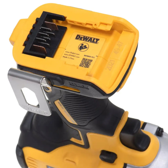 АКУМУЛАТОРЕН БЕЗЧЕТКОВ ГАЙКОВЕРТ DEWALT DCF892P2T-QW 18 V