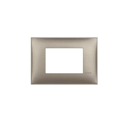 3-МОДУЛНА РАМКА CLASSIA LEGRAND - ТИТАН