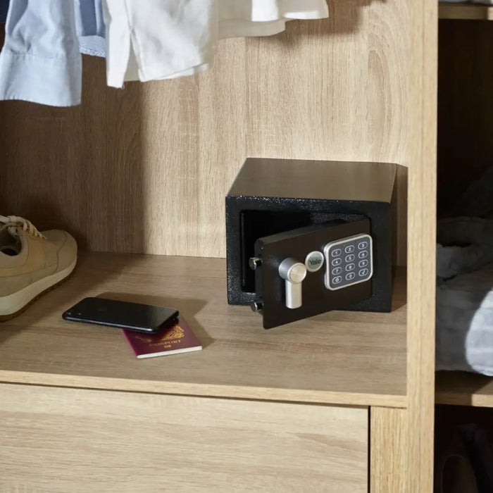 Свободно стоящ сейф Yale YSV/170/DB2 3,8 л стоманено черен