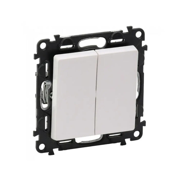 СЕРИЕН ДЕВИАТОРЕН БУТОН VALENA LIFE LEGRAND - БЯЛ