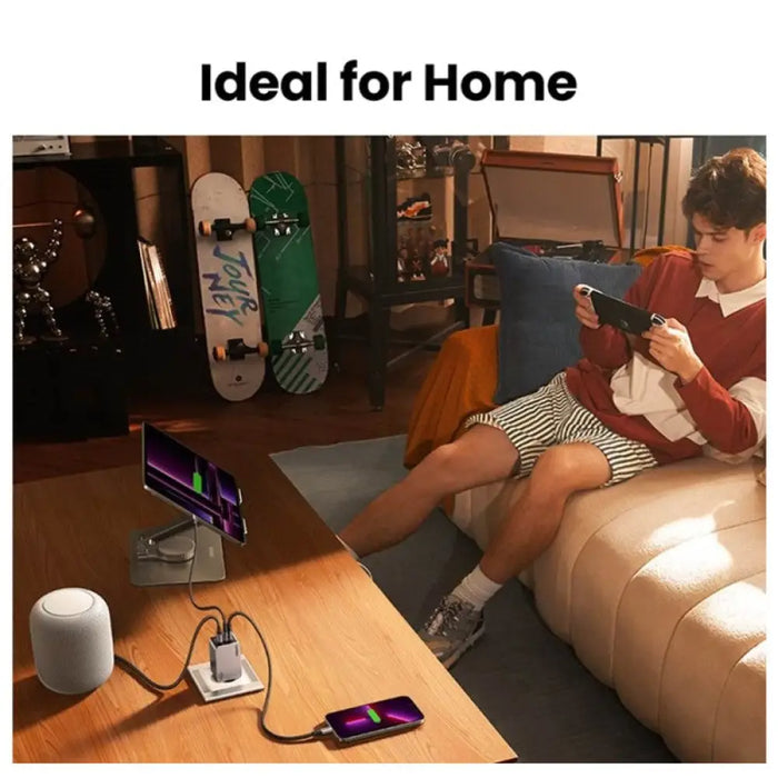 УНИВЕРСАЛНО ЗАРЯДНО УСТРОЙСТВО X757 220V 2xUSB-C 1xUSB A