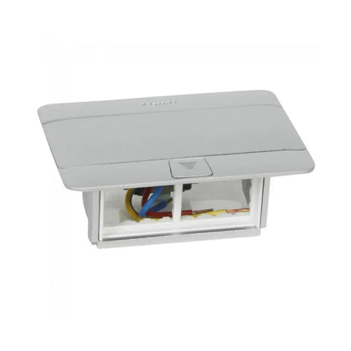 4-МОДУЛНА ПОП-ЪП КУТИЯ ЗА ВГРАЖДАНЕ LEGRAND - АЛУМИНИЙ МАТ