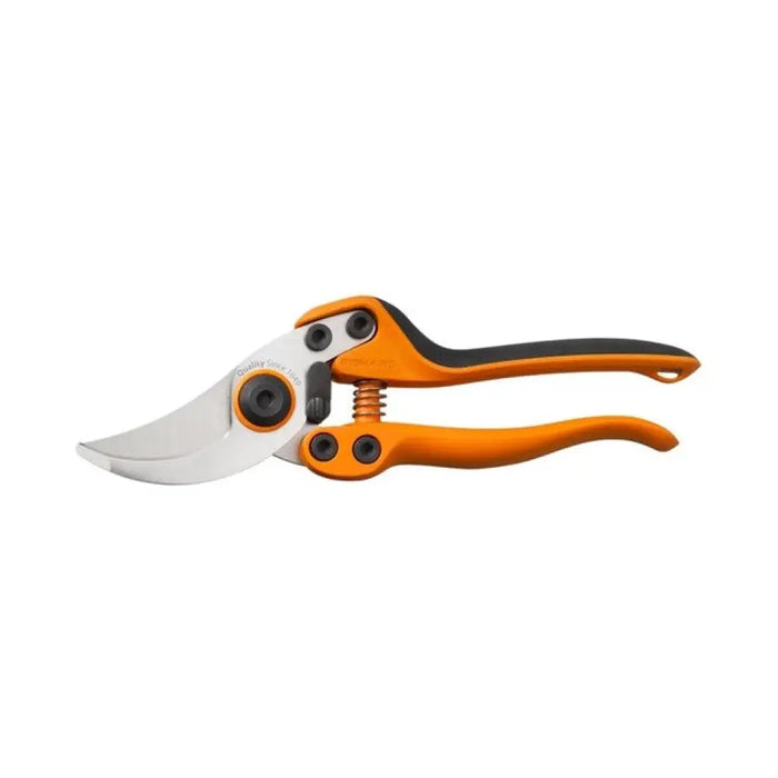 ЛОЗАРСКА-ОВОЩАРСКА НОЖИЦА FISKARS P8