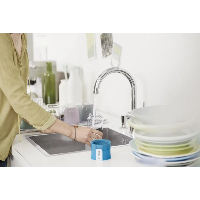 Филтърна бутилка Brita Fill&Go + 4 бр. филтърни патрони