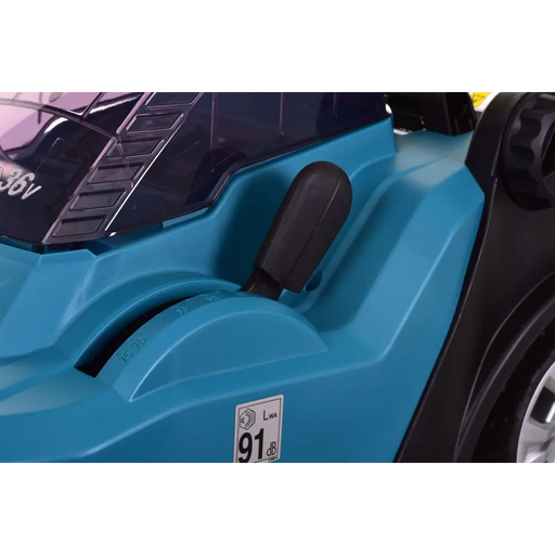 Акумулаторна косачка DLM382Z MAKITA