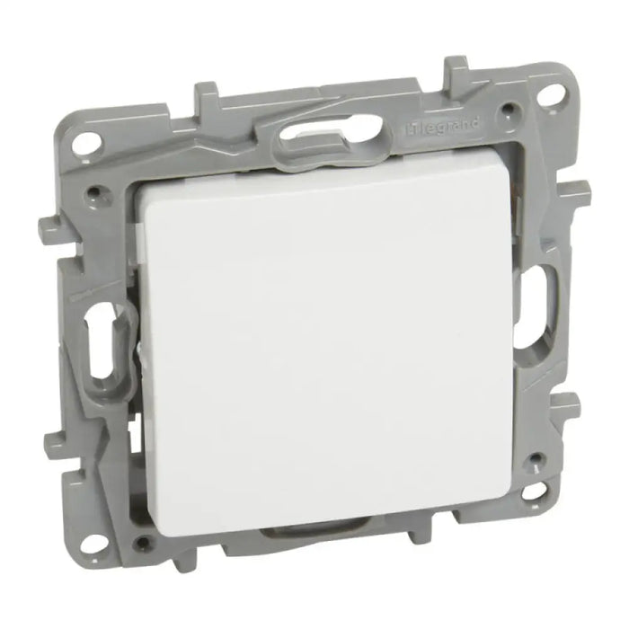 АВТОМАТИЧЕН БУТОН 6 A 250 V~ NILOE LEGRAND - БЯЛ