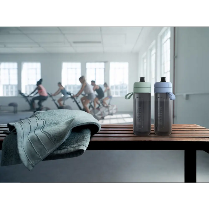 Brita Active зелена филтърна бутилка с 2 диска