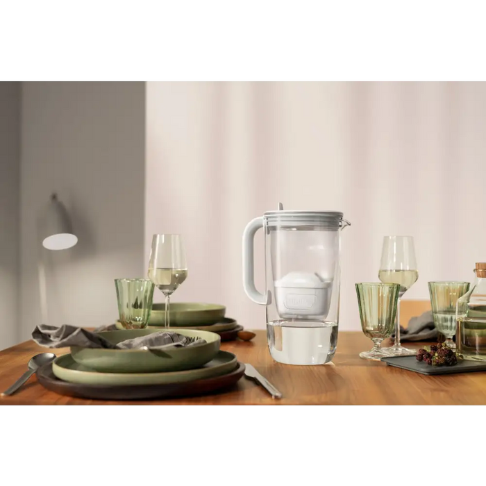 Brita Glass + 1 Maxtra Pro PP филтърна кана (сива)