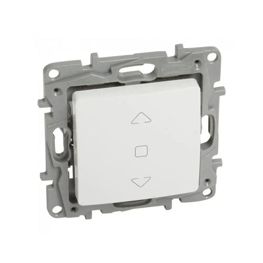 БУТОН КЛЮЧ ЗА ЩОРИ С 3 ПОЗИЦИИ NILOE LEGRAND - БЯЛ