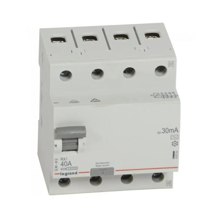ДЕФЕКТНОТОКОВА ЗАЩИТА RX-3 4Р 40А 30mA 6kA LEGRAND