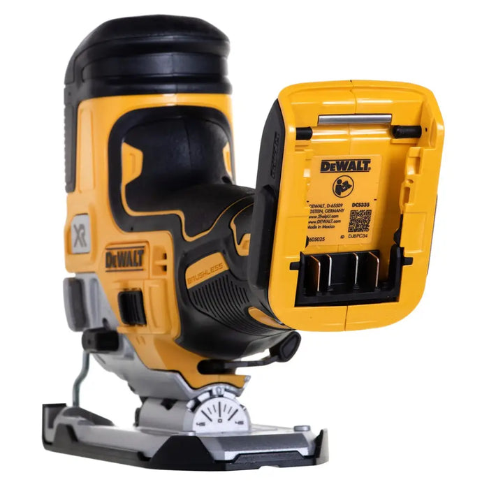 DeWALT DCS335NT мощен прободен трион 3200 spm 2 кг