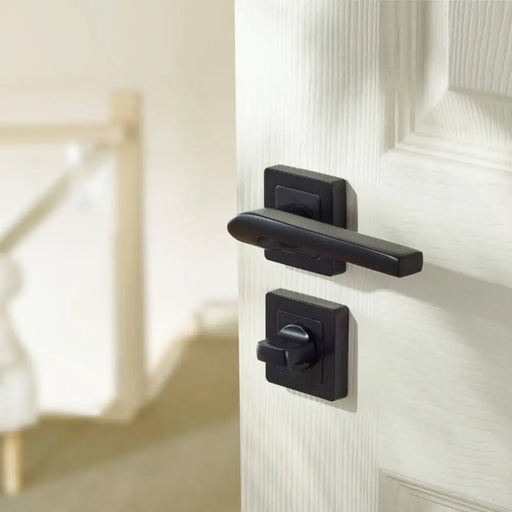 ДРЪЖКА ЗА ВРАТА YALE СИЕНА