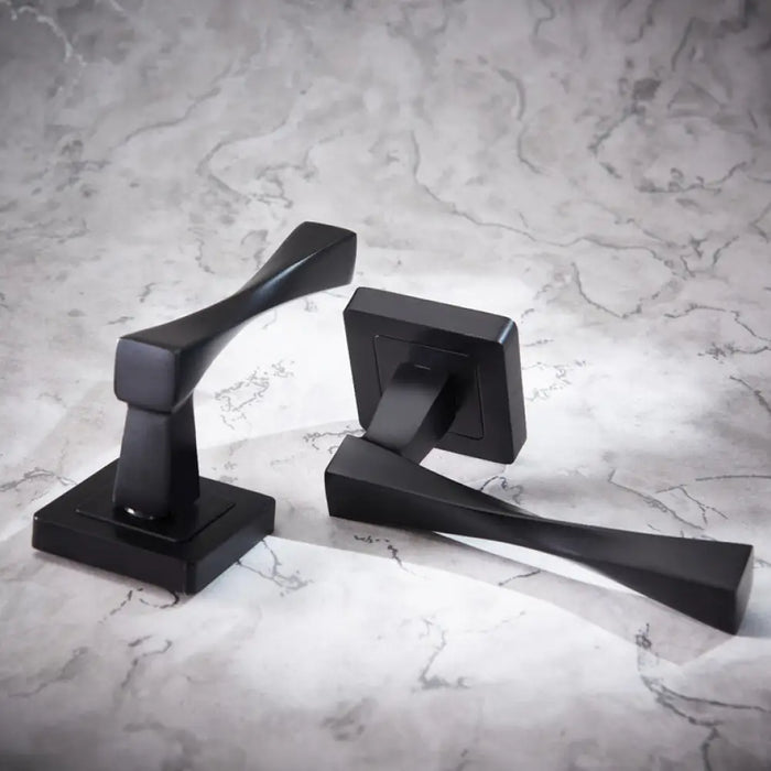 ДРЪЖКА ЗА ВРАТА YALE ВЕРОНА