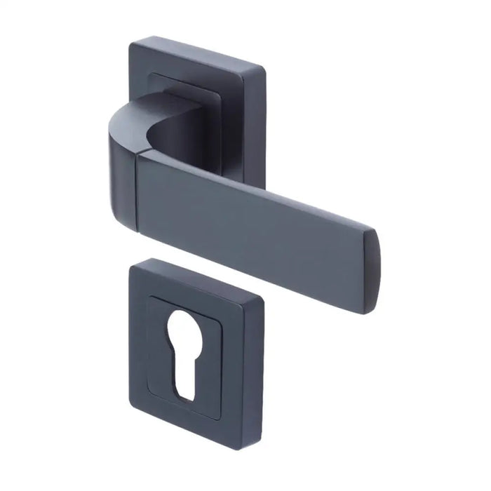 ДРЪЖКА ЗА ВРАТА YALE БОЛОНЯ