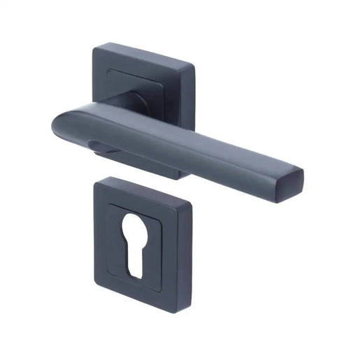 ДРЪЖКА ЗА ВРАТА YALE СИЕНА