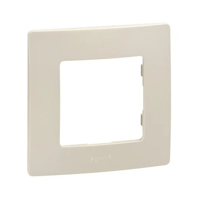 ЕДИНИЧНА РАМКА NILOE LEGRAND - КРЕМ