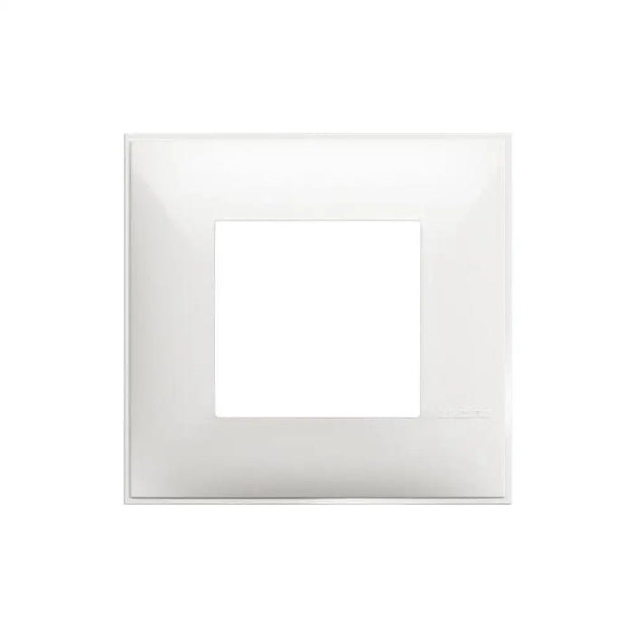 ЕДИНИЧНА РАМКА R4802RW CLASSIA LEGRAND - БЯЛ