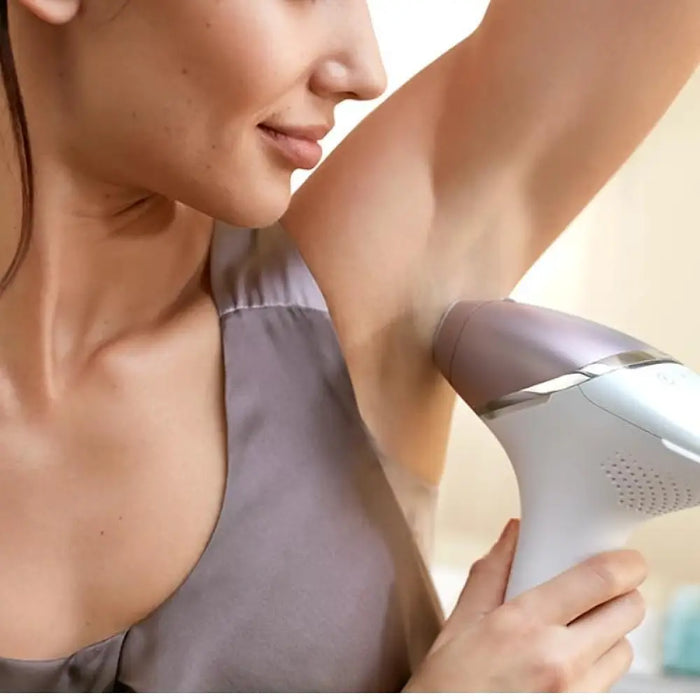 Фотоепилатор Philips BRI947/00 Lumea