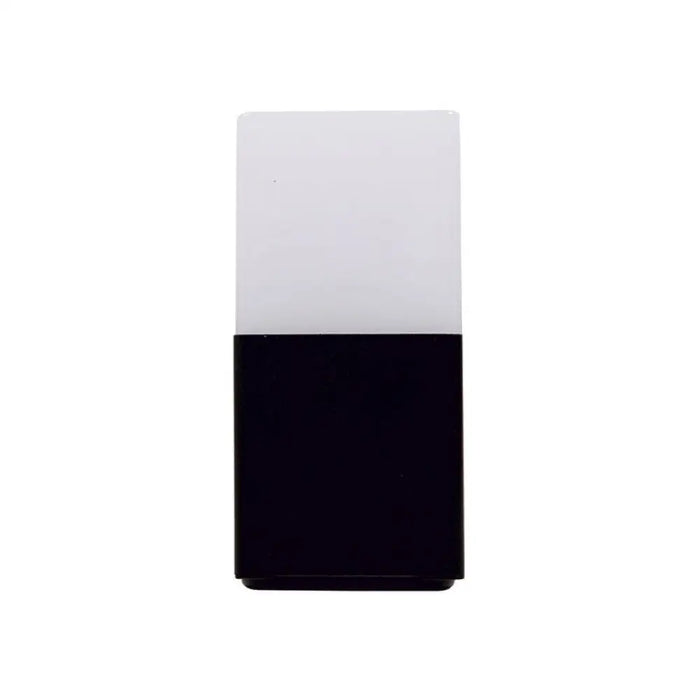 ГРАДИНСКИ АПЛИК E27 IP44 LIGHTEX COIN