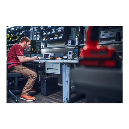 HP Z2 G9 Tower Intel Core i7-14700 32GB 1TB SSD W11P