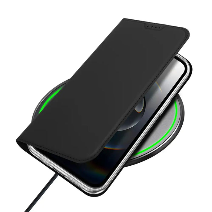 Калъф Dux Ducis Skin Pro за iPhone 16e - черен