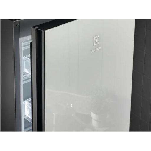 Хладилник-фризер ELECTROLUX LNT7ME36G2