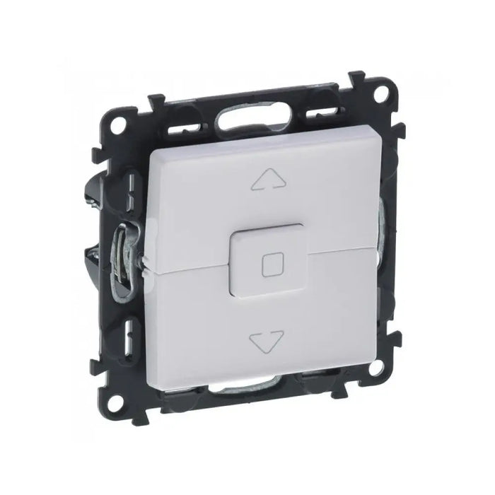 КЛЮЧ ЗА ЩОРИ VALENA LIFE LEGRAND - БЯЛ