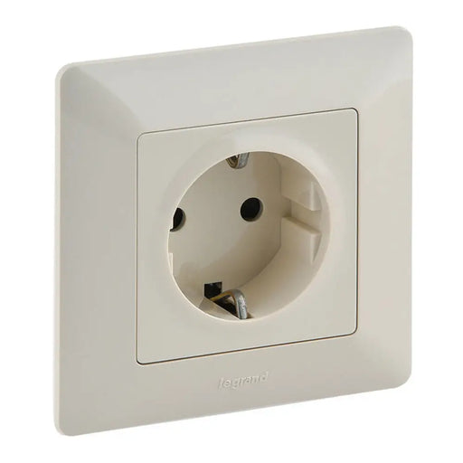 КОНТАКТ ШУКО С РАМКА КРЕМ LEGRAND VALENA LIFE