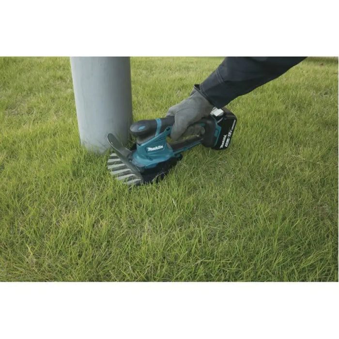 Makita DUM604ZX акумулаторна ножица за трева 16 cm 18 V