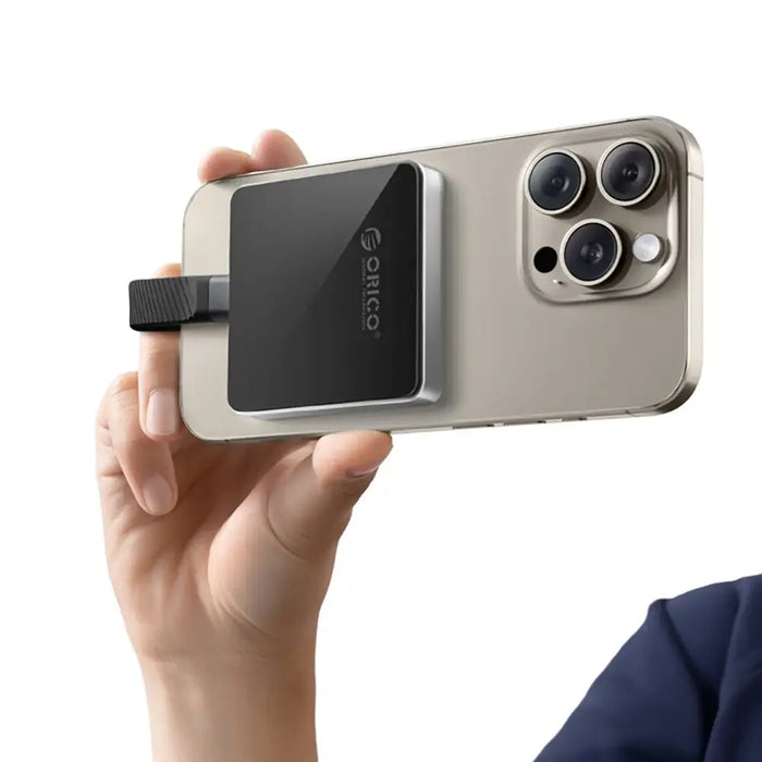 Orico AP30-G2 M.2 NVME Magnetic Disk Drive Bay MagSafe