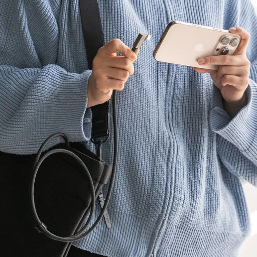 Ringke 3.2 ген. 2x2 USB-C PD 3.1 240W 2m ъглов кабел - черен