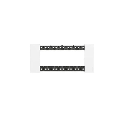 ШЕСТМОДУЛНА РАМКА LIVING NOW LEGRAND - БЯЛ