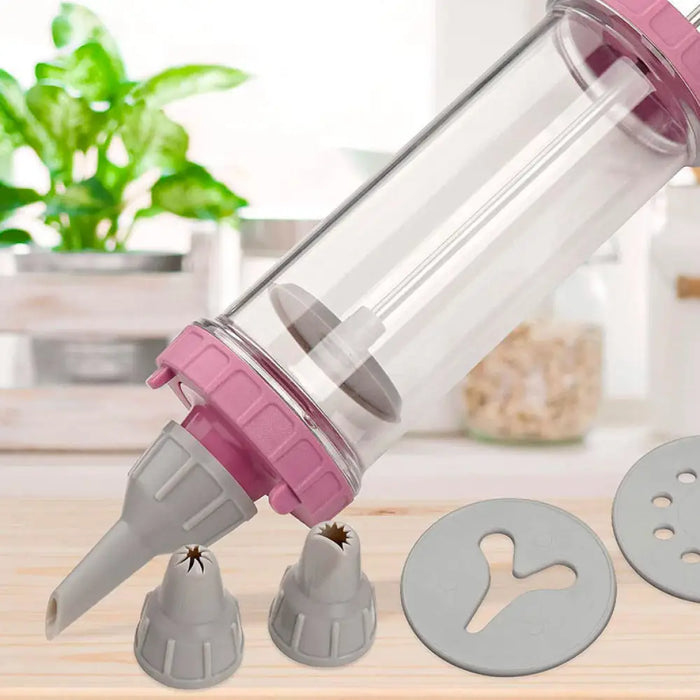 ШПРИЦ ЗА ГАРНИРАНЕ 6 ТОРБИЧКИ FACKELMANN