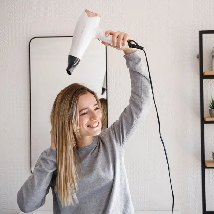 Taurus STUDIO 2500 IONIC сешоар 2400 W Бял