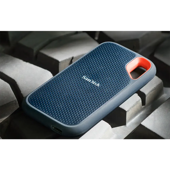 Твърд диск SanDisk Extreme SSD 1050MB/s