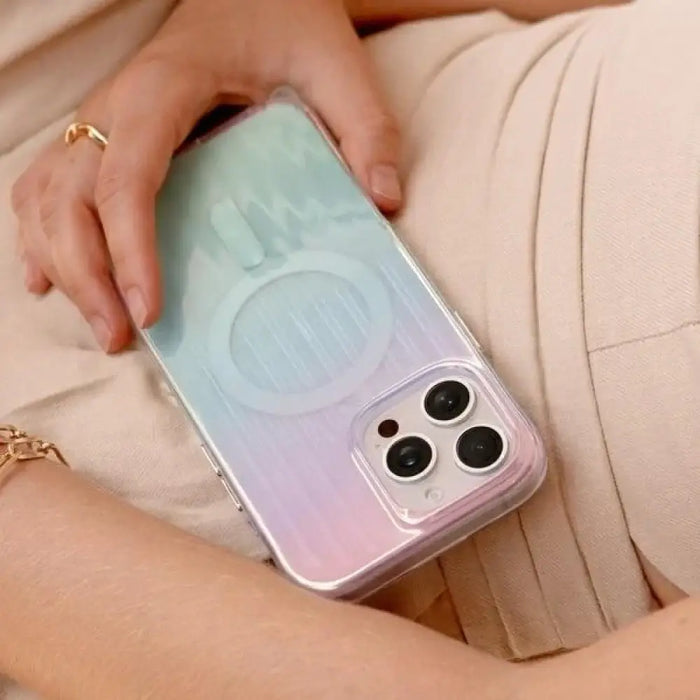 Uniq Coehl Linear Magnetic Charging Case за iPhone 16