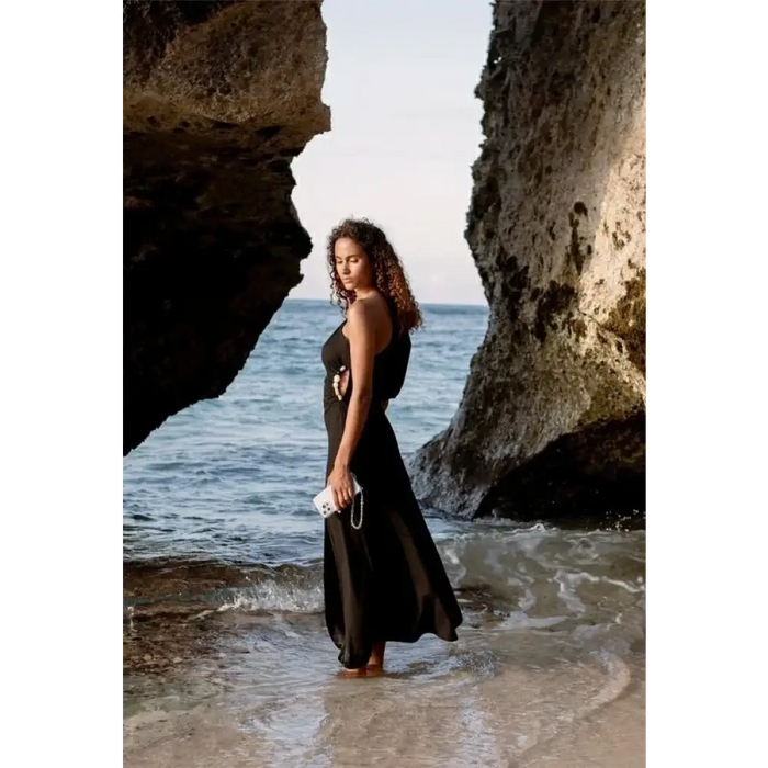 Uniq Coehl Lumino Magnetic Charging case за iPhone 16 Pro