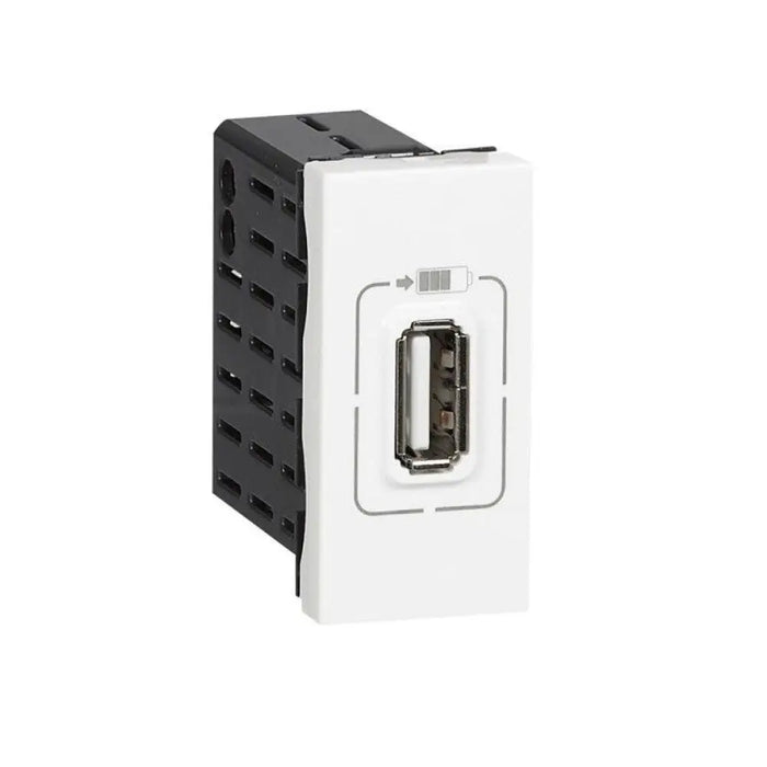 USB РОЗЕТКА 5V 750mA 1 МОД. MOSAIC LEGRAND - БЯЛ