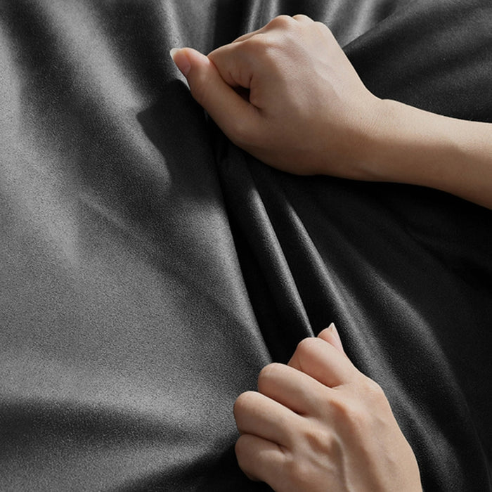 Кейс Nillkin Qin Cloth Pro Case For Samsung Galaxy S22