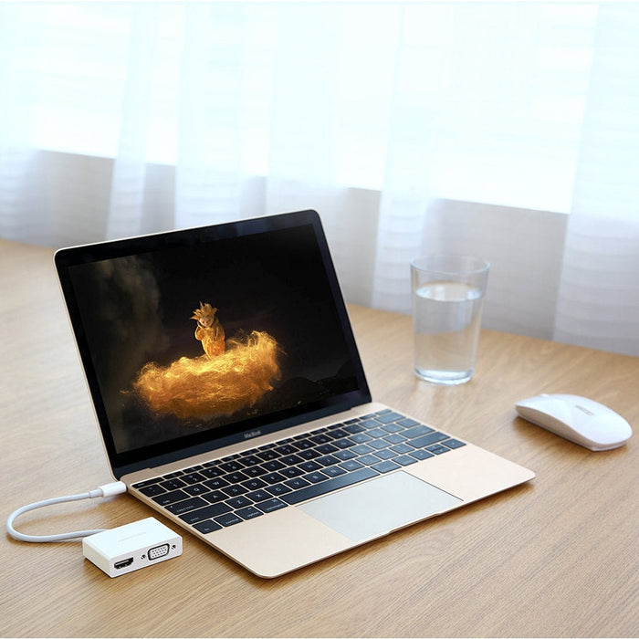 Адаптер Ugreen MM123 USB - C към HDMI VGA бял