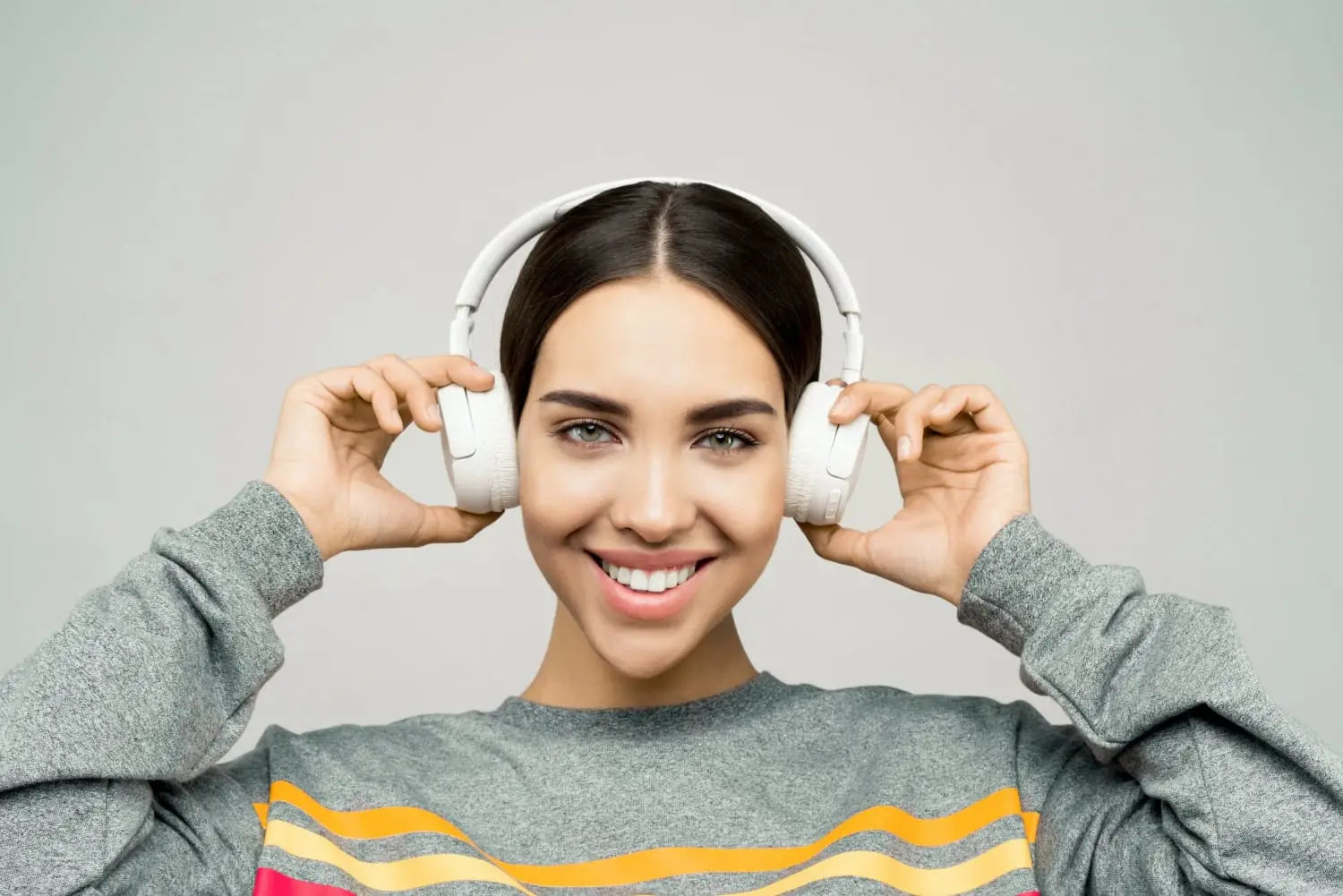 5 практични причини да си вземете безжични слушалки