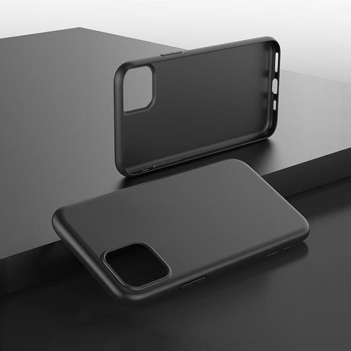 Кейс HQWear Soft Case за iPhone 15 черен