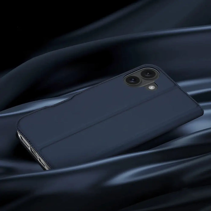 Калъф Dux Ducis Skin Pro за iPhone 16 с капак и слот
